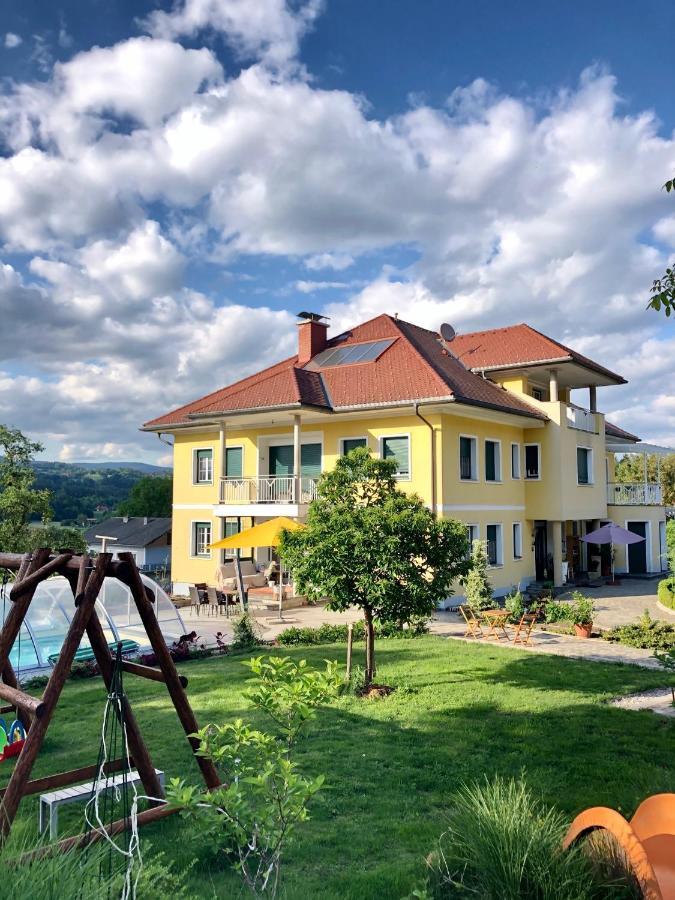 Ferienwohnung Am Bauernhof Strassonig Vulgo Hornis Moosburg Exterior foto